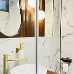 L'emeraude - Superbe Equipe + Parking