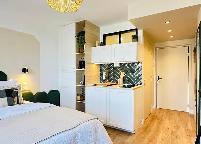 L'emeraude - Superbe Equipe + Parking アパート メス