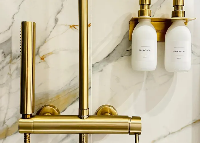 L'emeraude - Superbe Equipe + Parking *