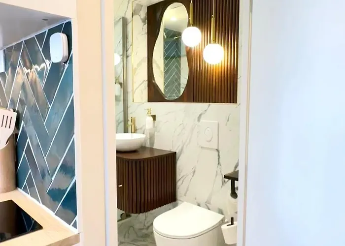 L'emeraude - Superbe Equipe + Parking